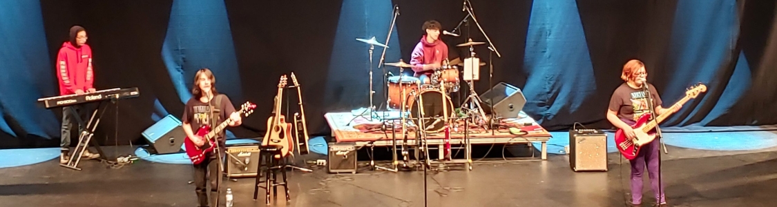 Garage band on stage 3